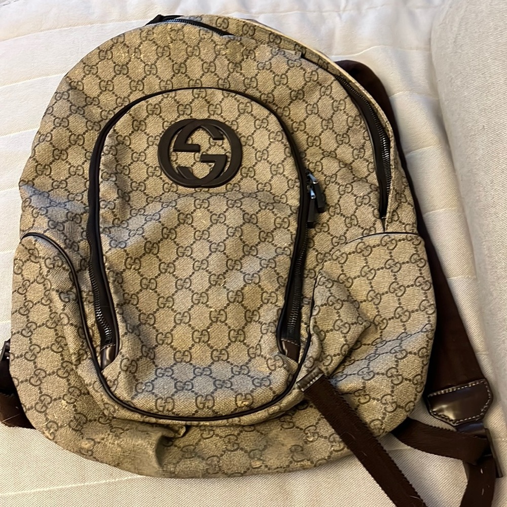 GUCCI monogram print backpack in great preloved condition.